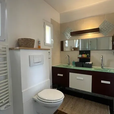 Duplex 4br - 1,5km - Wifi/vod - Aircond 아파트