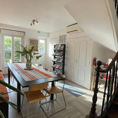 Duplex 4br - 1,5km - Wifi/vod - Aircond * Μπιαρίτζ
